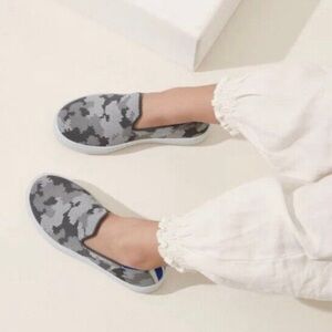 Rothy's Grey Camo Cameo Camouflage Slip On Sneakers Size 4